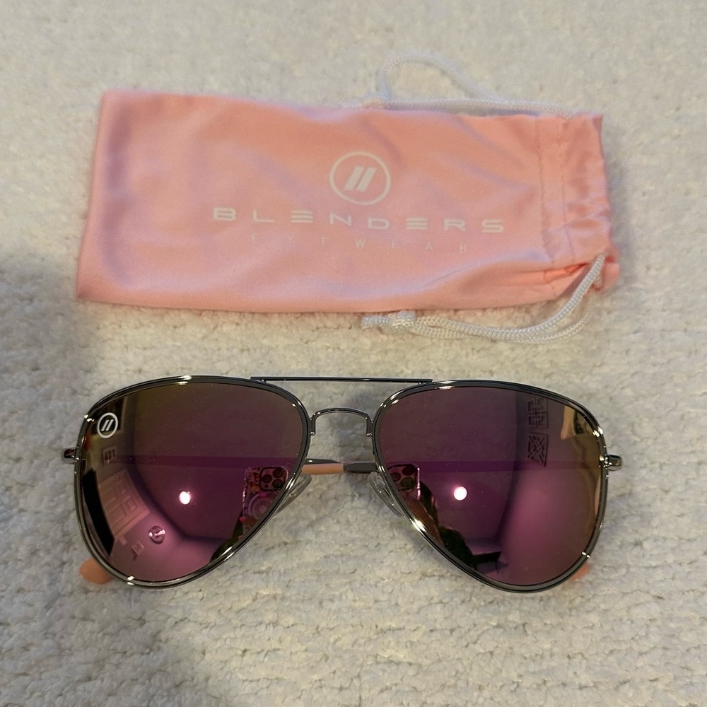 BLENDERS Eyewear High Class Jes Polarized Sunglasses